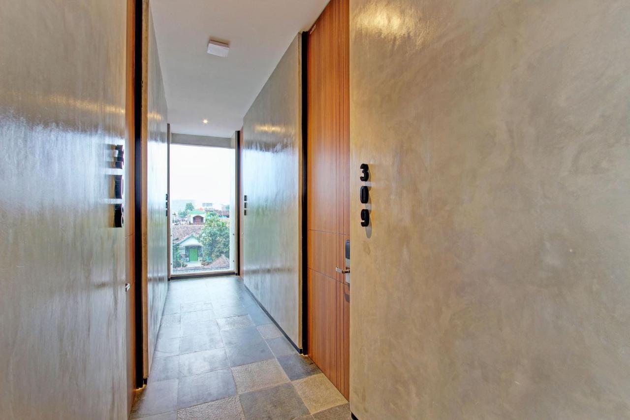 Super Oyo Capital O 92987 Keenan Living Perumnas Maguwo Exterior photo